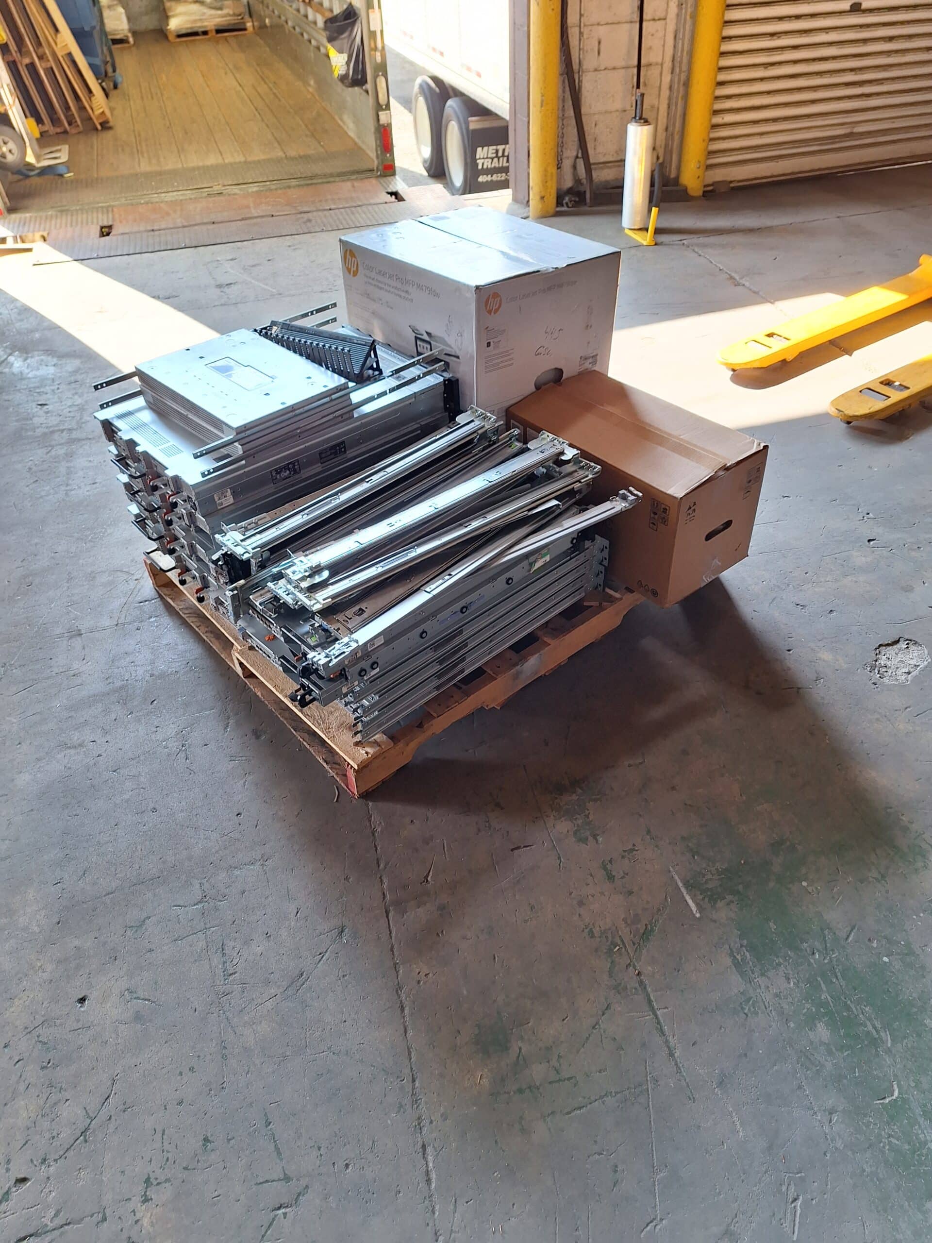 The Dos and Don’ts of Electronics Recycling: How to Safely Remove Your Data The Dos and Don’ts of Electronics Recycling: How to Safely Remove Your Data