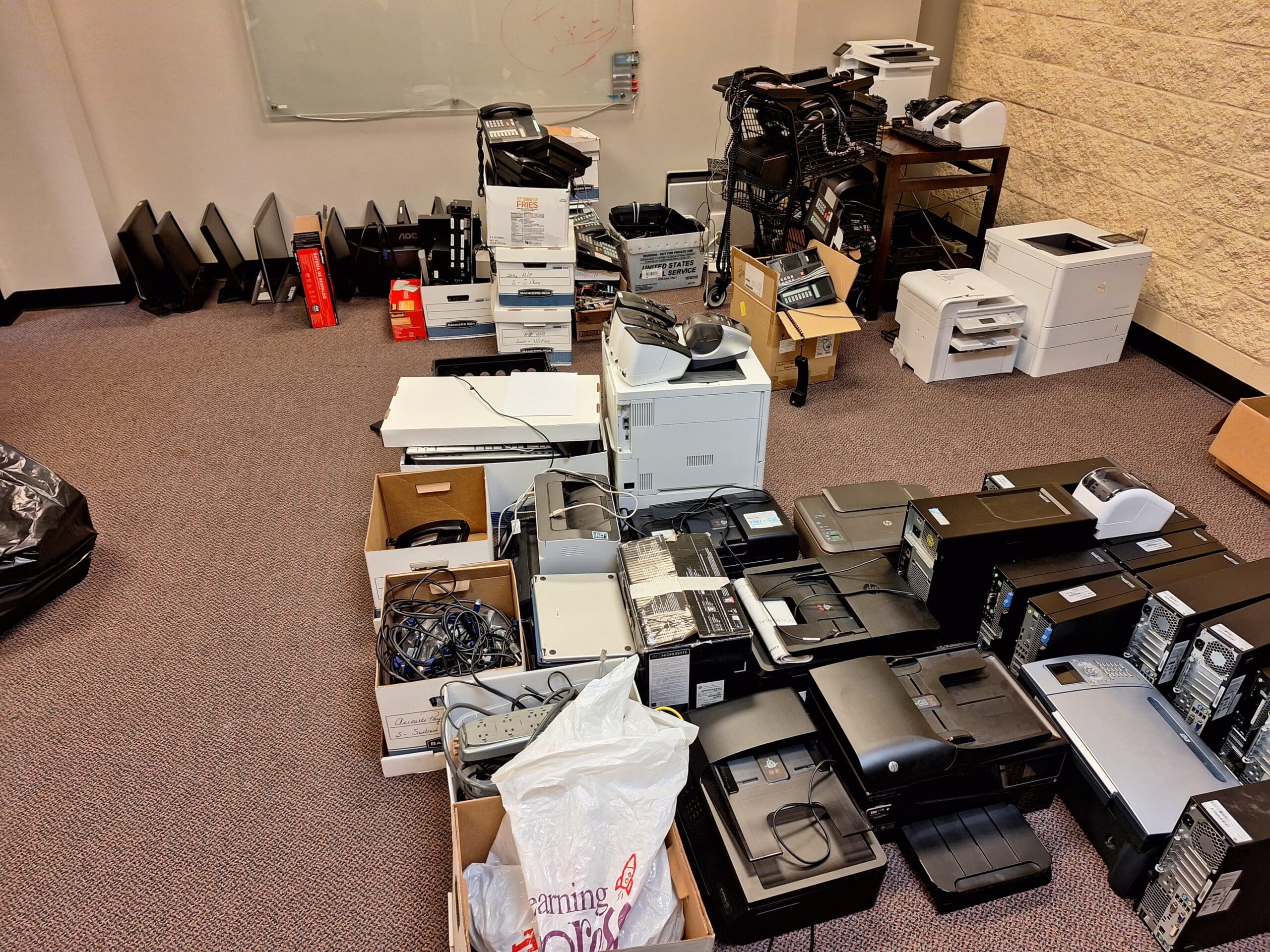 The Dos and Don’ts of Electronics Recycling: How to Safely Remove Your Data The Dos and Don’ts of Electronics Recycling: How to Safely Remove Your Data