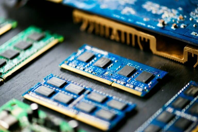 Which Electronics Parts Are Most Harmful If Not Recycled?